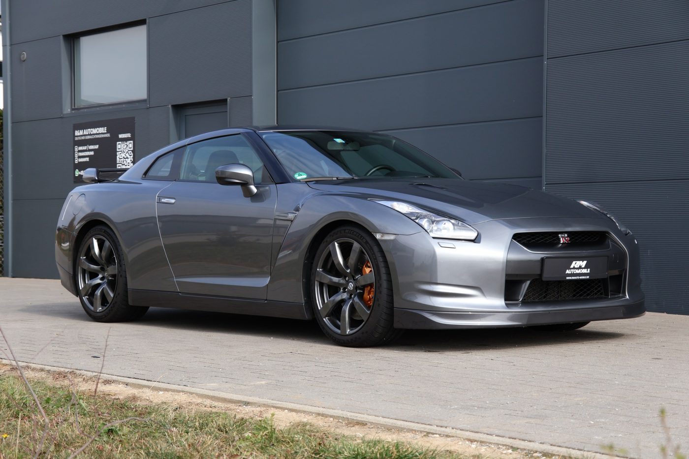 Nissan GT-R R35, Bild 1 von 43