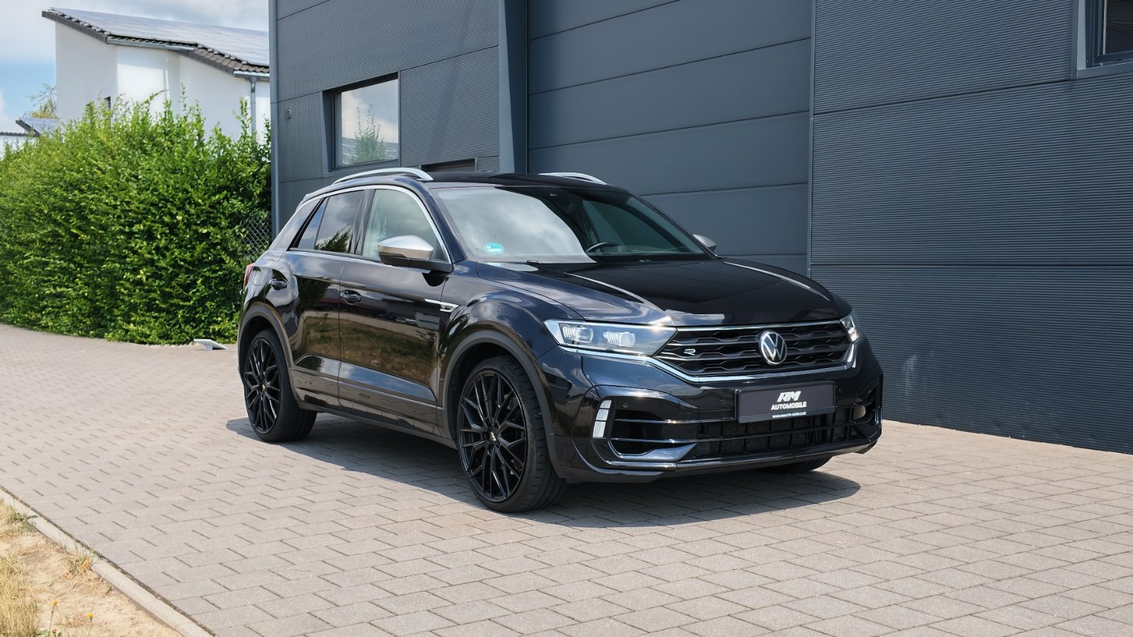 Volkswagen T-ROC Schwarz — Hauptansicht