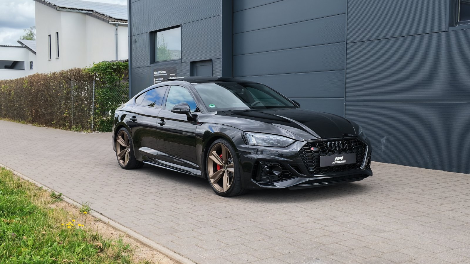 Audi RS5 Schwarz — Hauptansicht