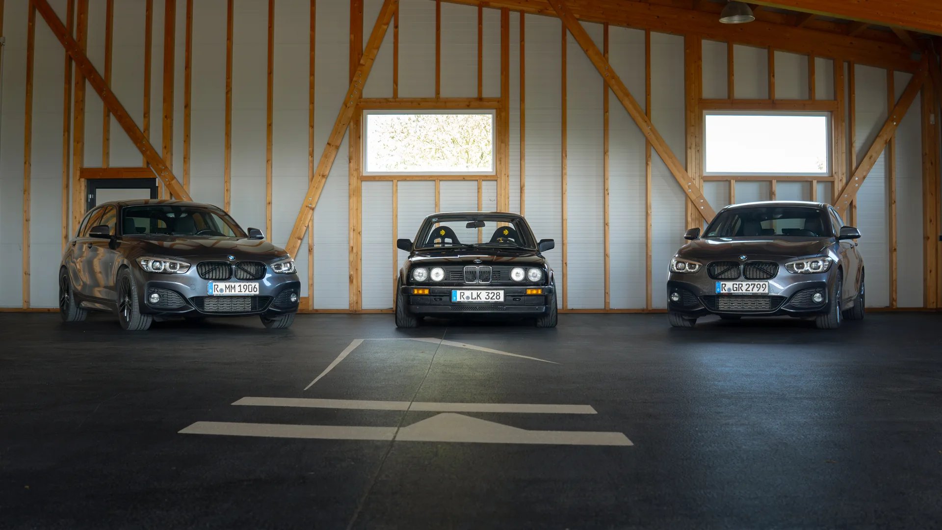 R&M Automobile — 3 BMW in der eigenen Halle in Hemau