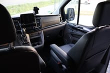 Ford Tourneo Custom Schwarz — Bild 17 von 37