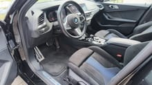BMW M135i Schwarz Metallic — Bild 18 von 28