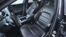 JAGUAR XE Schwarz — Bild 20 von 37