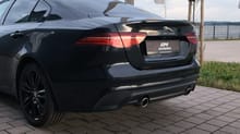 JAGUAR XE Schwarz — Bild 15 von 37