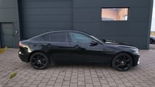 JAGUAR XE Schwarz — Bild 9 von 37