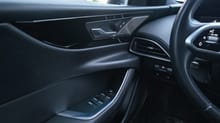 JAGUAR XE Schwarz — Bild 22 von 37